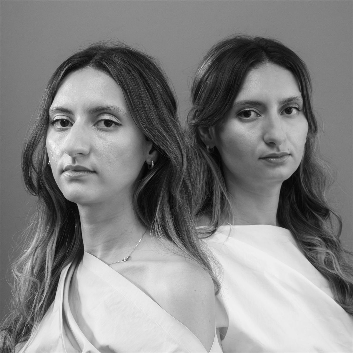 Willia et Soraya Zouaoui, sœurs jumelles et fondatrices de Zeyta